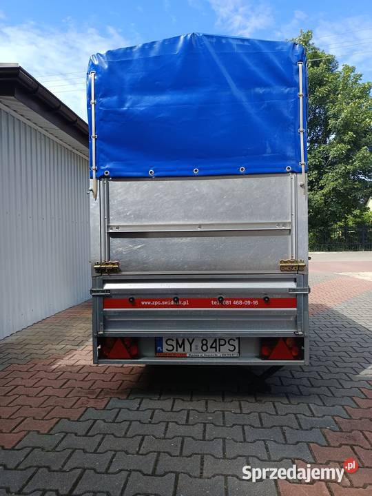 Przyczepa z plandeką marki Świdnik Przyczepy śląskie