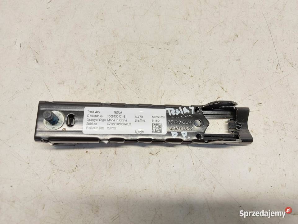 TESLA MODEL Y 2022r SZYNA REGULACJI PASA