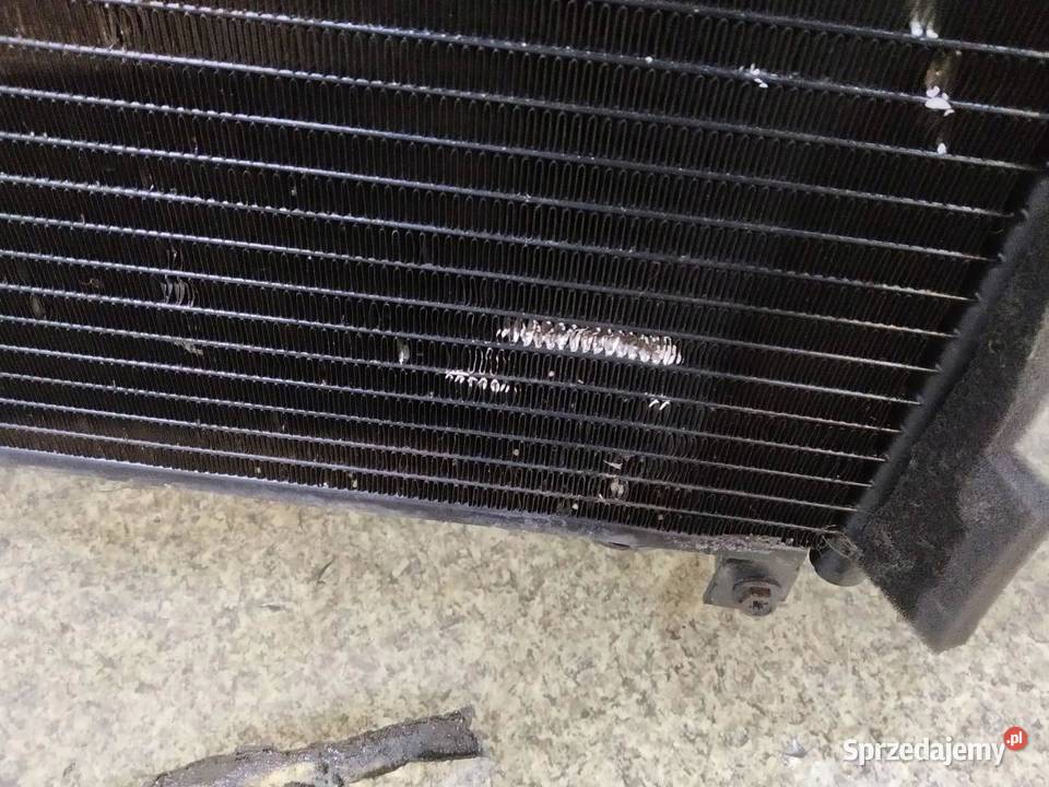 CHŁODNICA WODY KLIMATYZACJI WENTYLATOR 12 B KPL