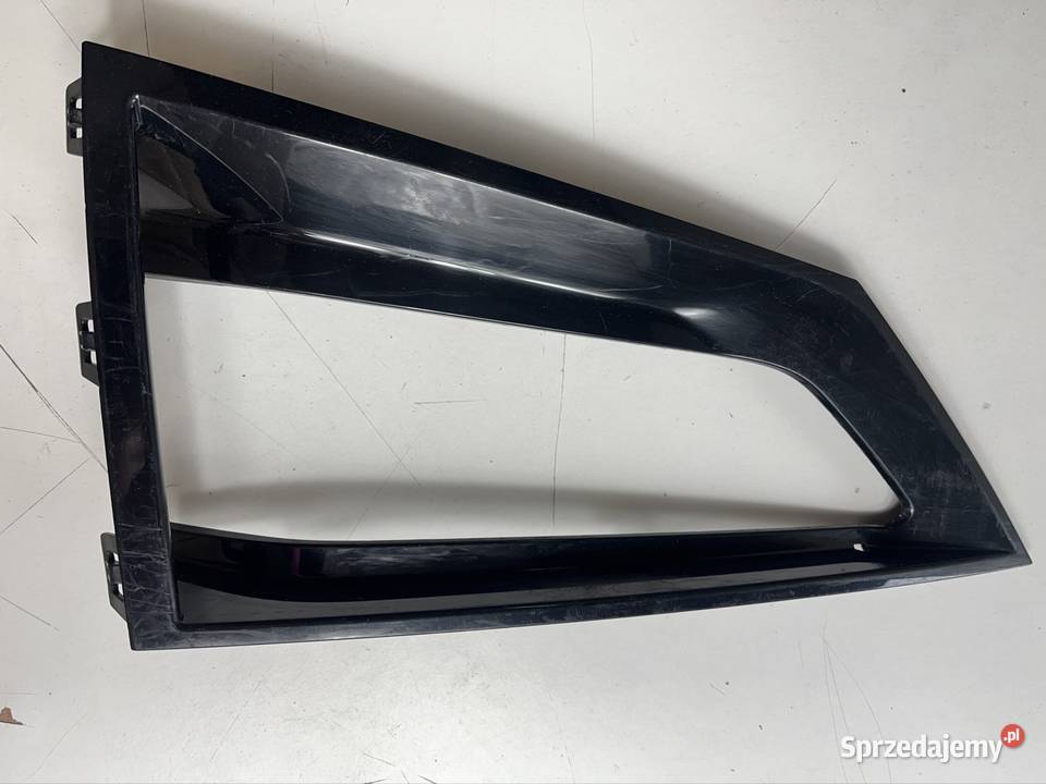 KRATKA ZDERZAKA SKODA FABIA 4 6VA807681 osobowe Pozostałe Międzychód