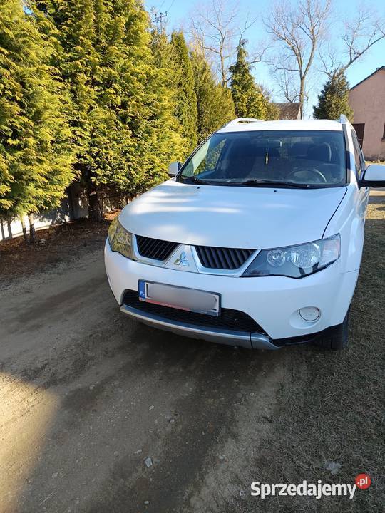 Mitsubishi Outlander 20 DID 140 zmieniarka CD
