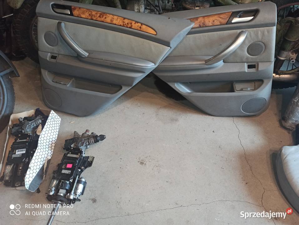BMW X5 siedzenia boczki kolumna fotele, kanapy Wyposażenie wnętrza Sarnaki