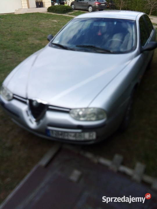 Sprzedam Alfe Romeo 156 uszkodzoną 270000km 156