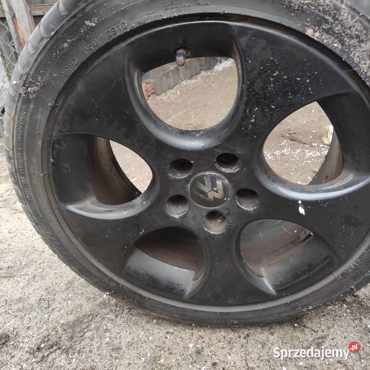 Komplet felg 5x112 17 golf 5 gti czarne Zaklików
