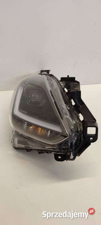 SUZUKI SWIFT MK9 LAMPA PRAWY PRZÓD ANGLIK RHD osobowe