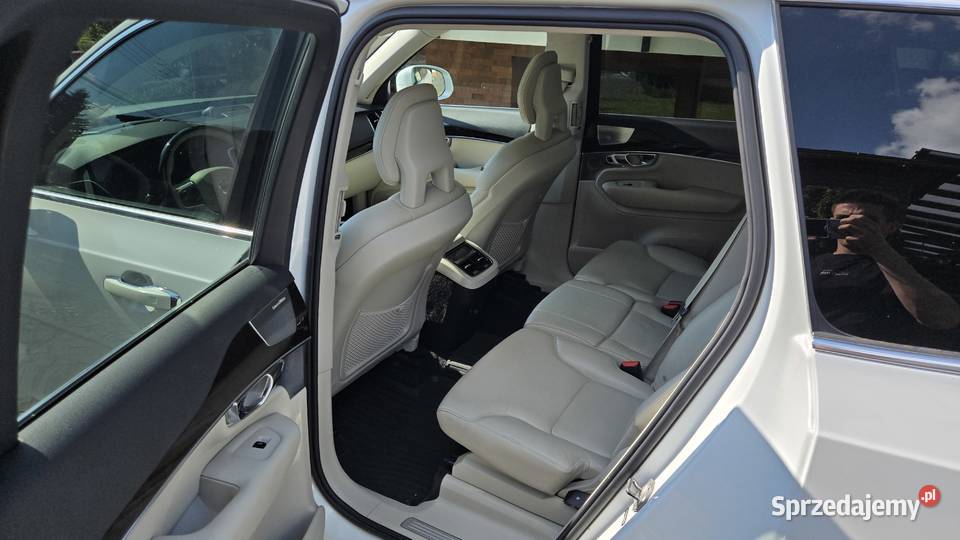 Volvo XC90 T6 AWD nieuszkodzony Lesko