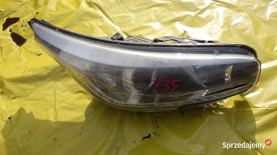 LAMPA PRZEDNIA PRAWA KIA CEED II 2 LED SOCZEWKA Karoseria Ruda Śląska
