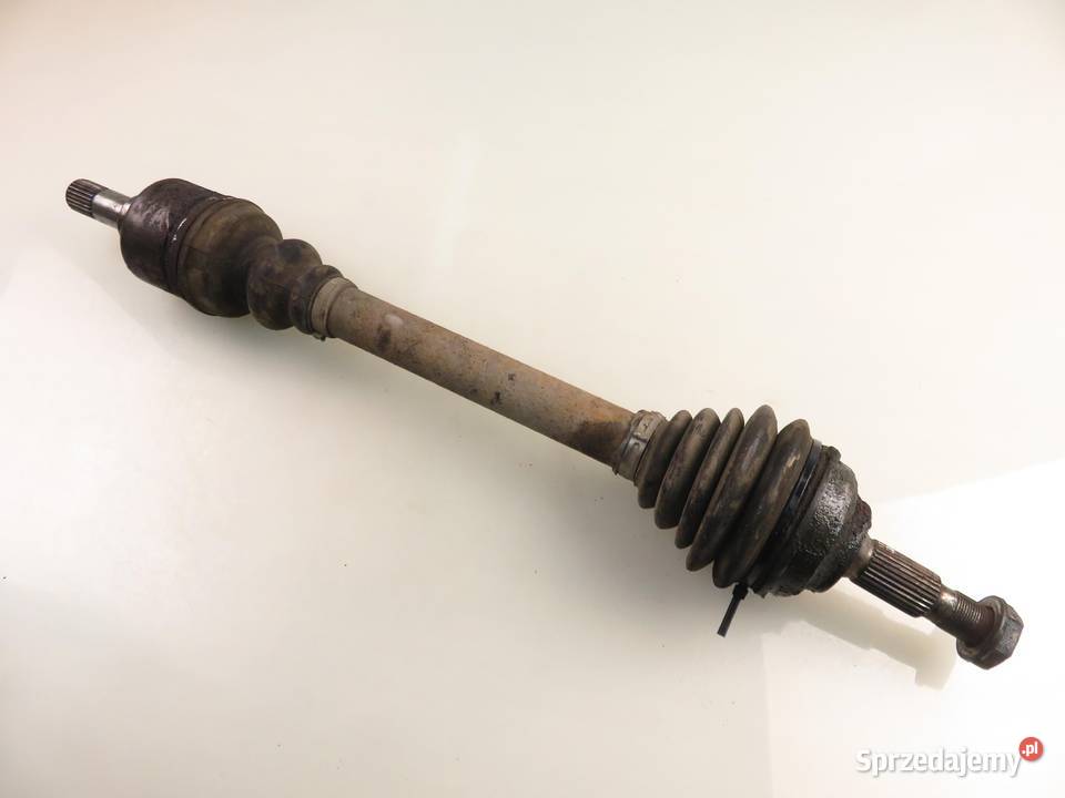 PÓŁOŚ LEWA PRZEDNIA PEUGEOT 407 16 HDi osobowe małopolskie