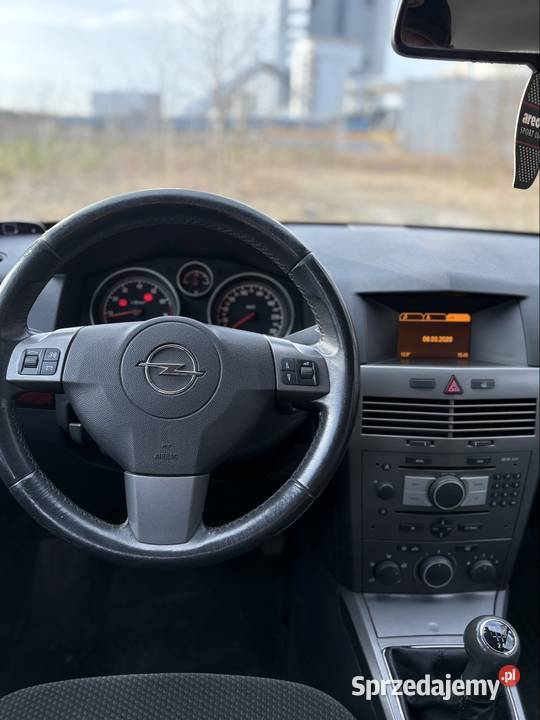 Opel Astra H 16 BENZYNA KLIMA TEMPOMAT 2x KOŁA Jaworzno