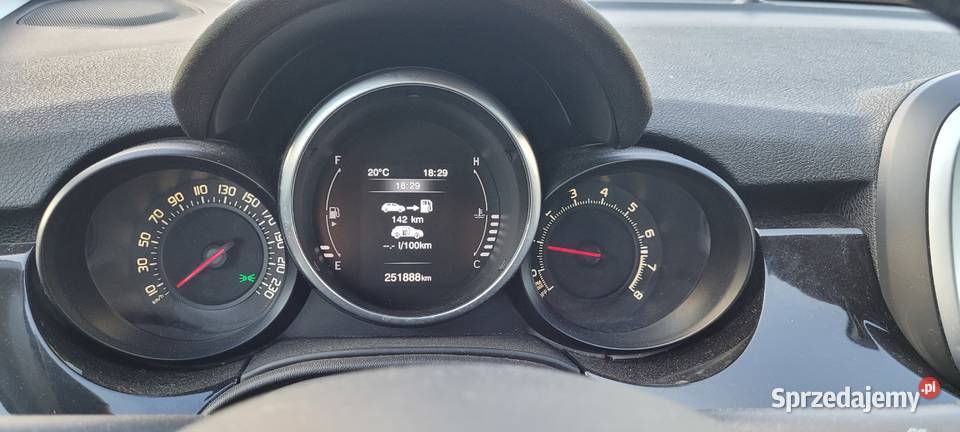 Fiat 500x 16 eTorq benzyna 110 centralny zamek Dębica sprzedam