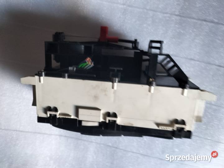 PANEL NAWIEWU MercedesBenz Aklasa A 170 Wyposażenie wnętrza Kamień-Kolonia