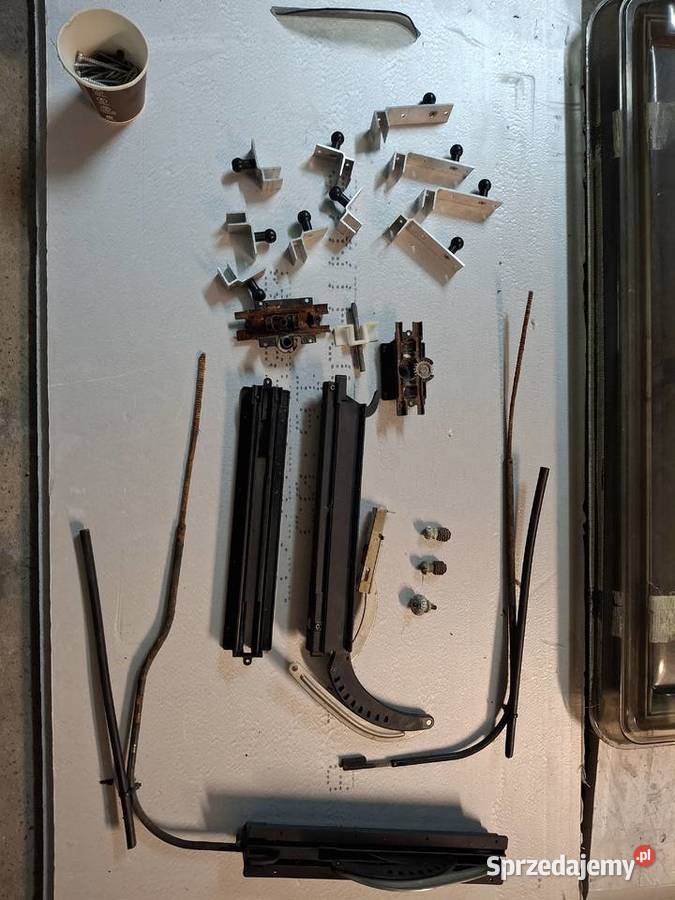 Moskitiera okno dachowe do przyczepy kempingowej Police sprzedam