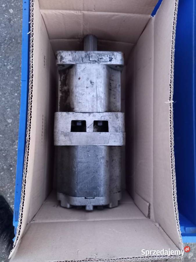 Podwójna pompa hydrauliczna U 8080 UR 8080 do Munina sprzedam
