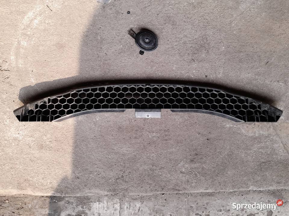 Belka pod zderzak Hyundai i 20 12 benzyna 2010 osobowe wielkopolskie Kępno sprzedam