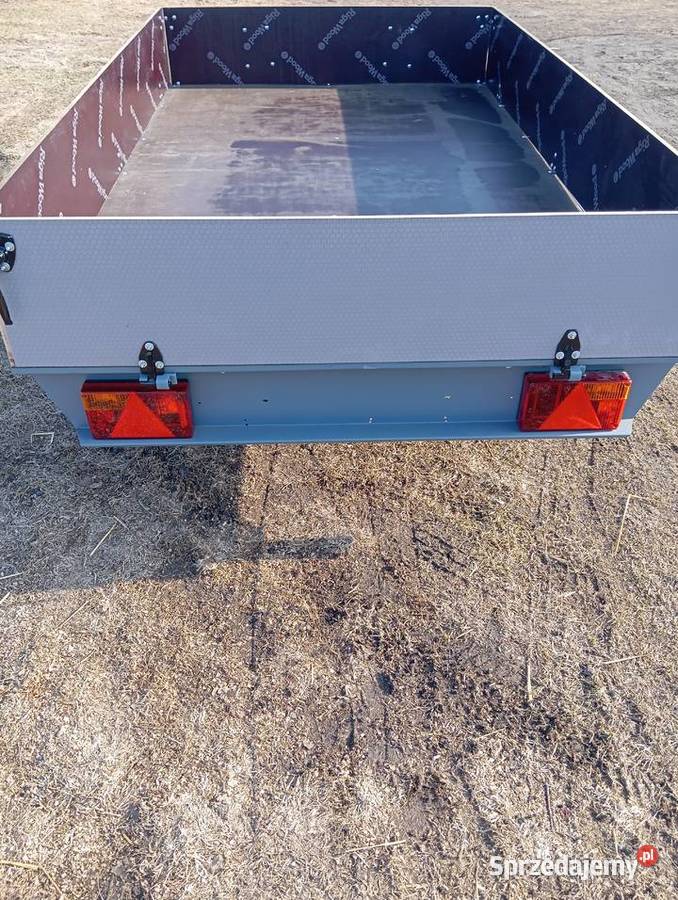 Przyczepki samochodowe Zaslaw Szubinek