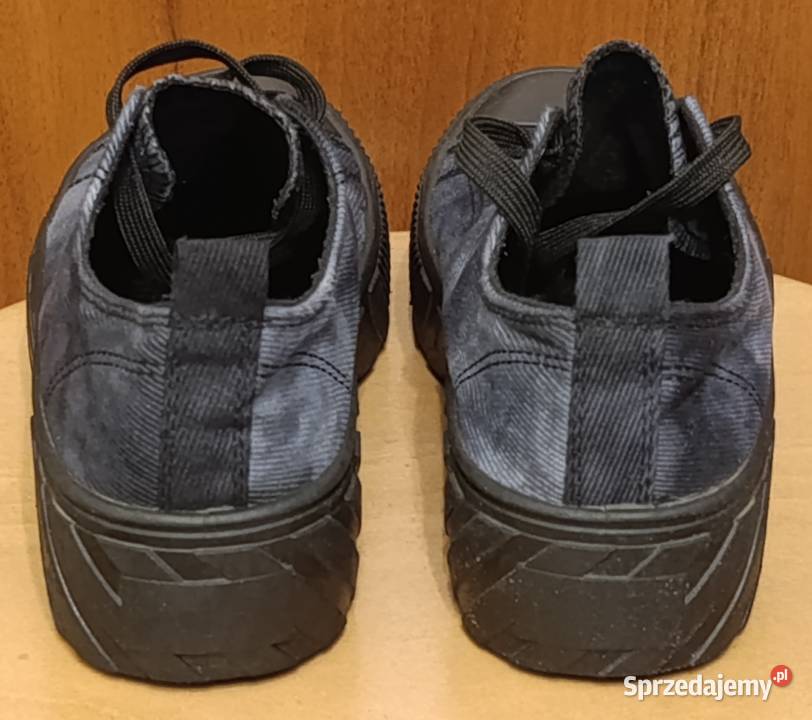 Damskie buty trampki marki GOFC 40 25.5cm mazowieckie