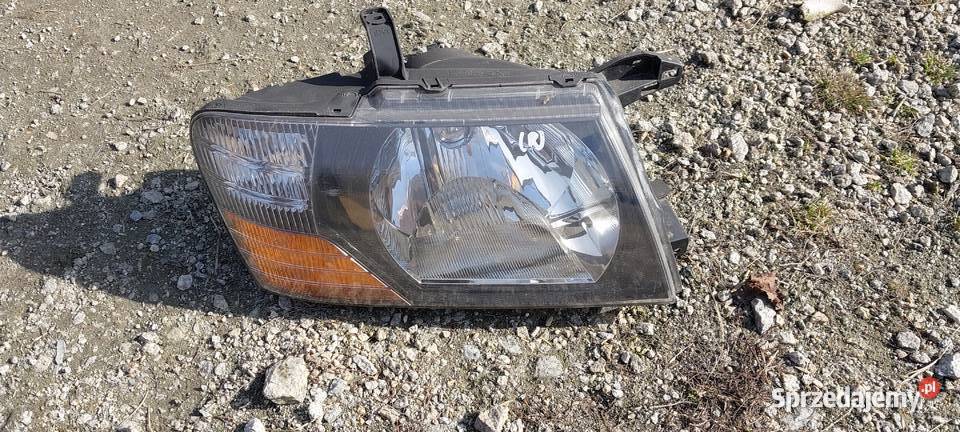 Mitsubishi Pajero 2000 2001 2002 lampa prawa Byków