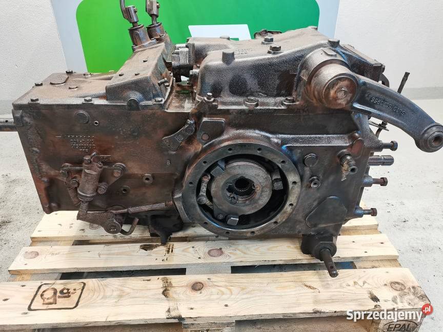 Holland T595 Skrzynia biegów Pozostałe Wilkowo