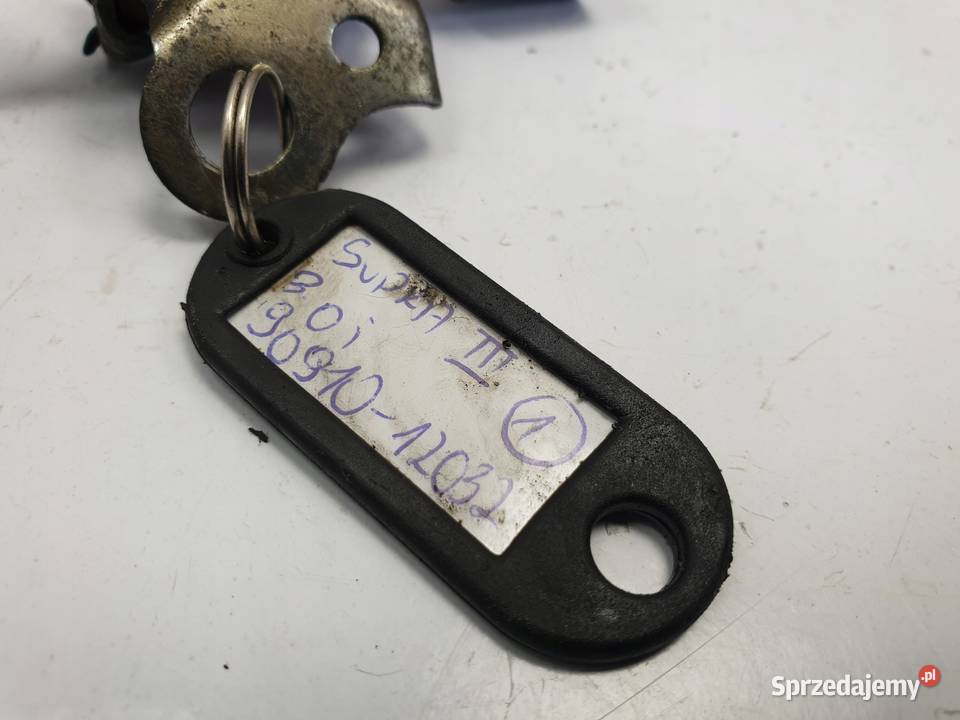 Toyota Supra III 30 i ZAWÓR PODCIŚNIENIA Zawory podciśnienia