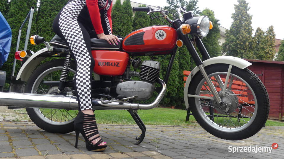 WSK 175 Kobuz motocykl zabytkowy PRL Oświęcim