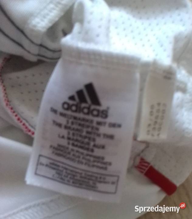 Podkoszulek Adidas z metkami Adidas Jeziorzany sprzedam