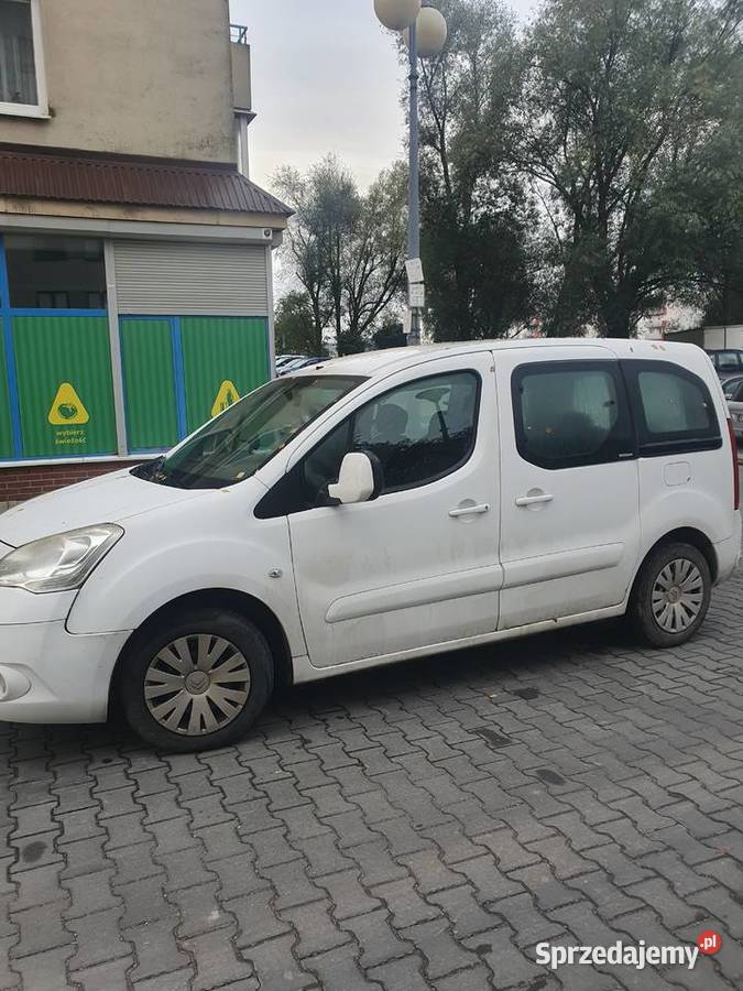 Syndyk Sprzeda Samochód Osobowy Citroen Berlingo 1.6 Kraków ...