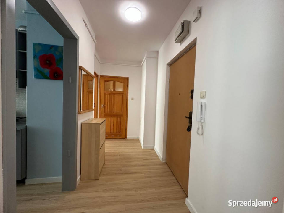 Przytulne 2 pokoje miejsce garażowe Światowida Warszawa