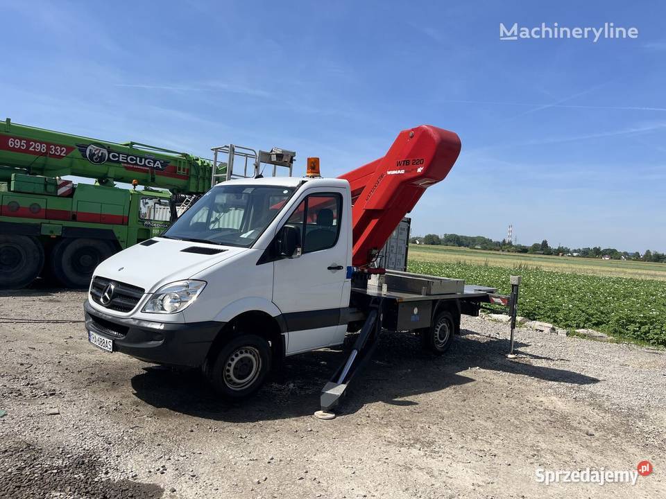 Podnośnik koszowy Wumag WTB 220 Kraków