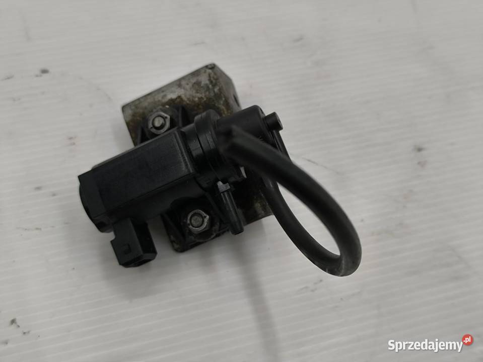 ZAWÓR PODCIŚNIENIA BMW E90 E91 20D 150 7796634 sprzedam