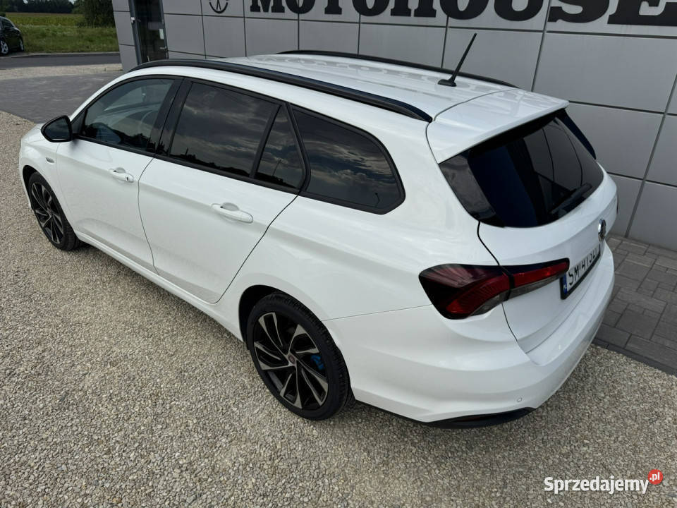 Fiat Tipo 14 Turbo SDesign II 2016 Zarejestrowany w Polsce Chełm Śląski sprzedam