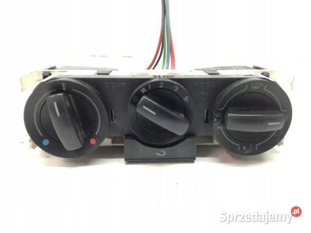 PANEL NAWIEWU 6Q0819446 Volkswagen Polo IV Panele sterowania, przełączniki