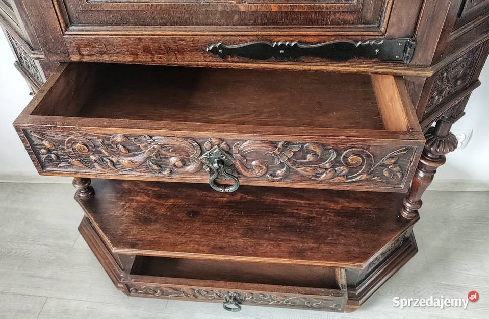 Komoda kabinet z litego drewna bogato rzeźbiona Grodzisk Mazowiecki sprzedam