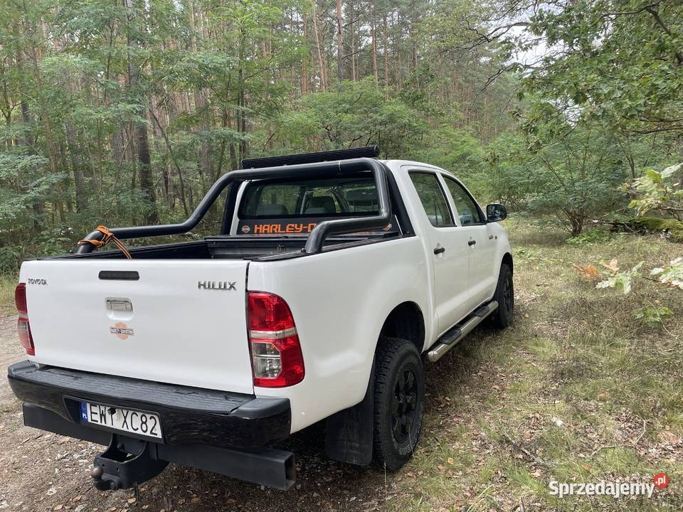 Toyota Hilux 25