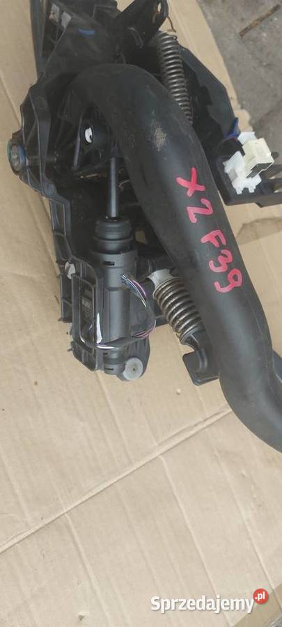 Pedał sprzęgła hamulca BMW X2 F39 6870848 Szczecin