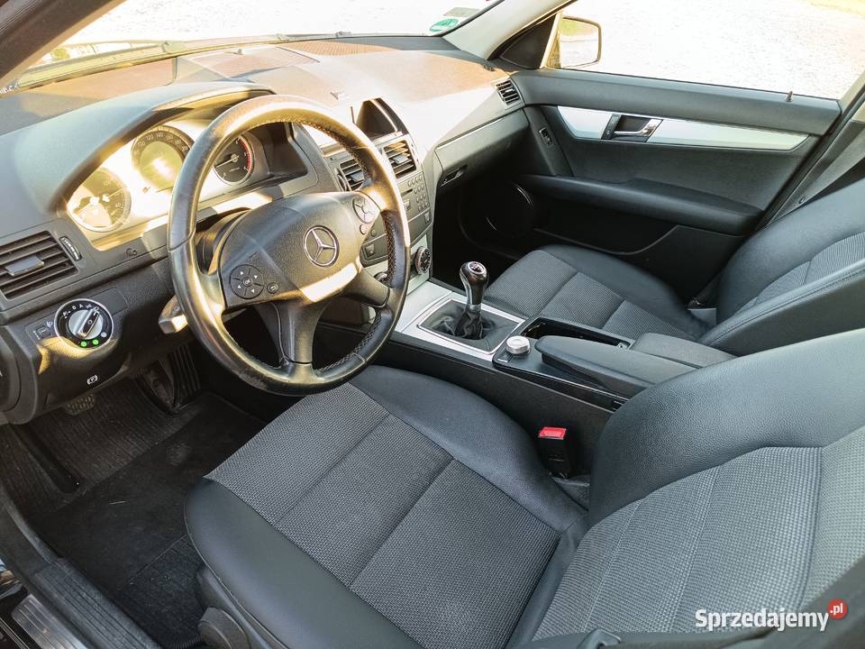 Sprzedam Mercedesa W204 22 Diesel Avantgarde podkarpackie Huta Komorowska