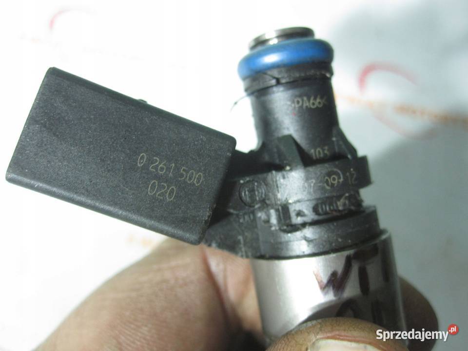 AUDI A4 B7 20 TFSI wtryskiwacz 0261500020 świętokrzyskie