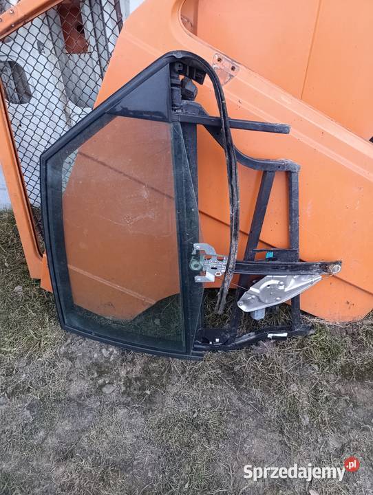 Szyba tylna boczna audi a6c5 Karoseryjne Łodygowice