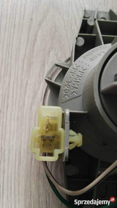 DAIHATSU TERIOS 9706 NOWY PRAWY HALOGEN PRZÓD Prawe wielkopolskie