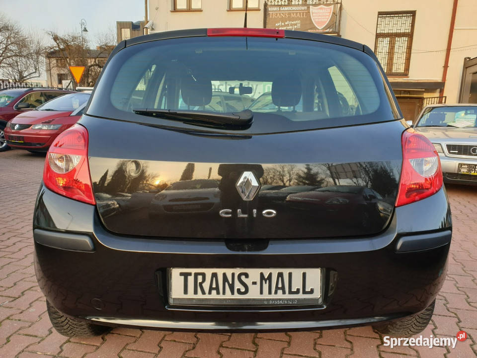 Renault Clio Bezkolizyjny 12 Benzyna 75 Koni światła do jazdy dziennej Lublin sprzedam