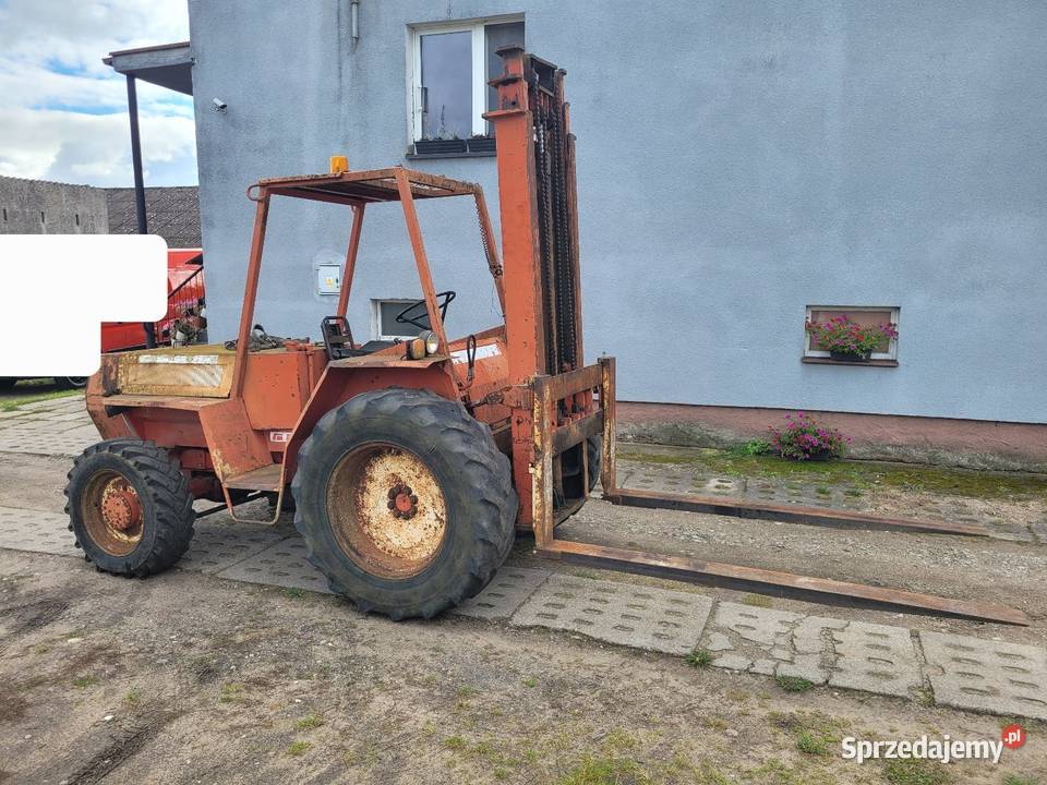 Wuzek widlowy terenowy manitou 4x4 Wózki widłowe pomorskie sprzedam