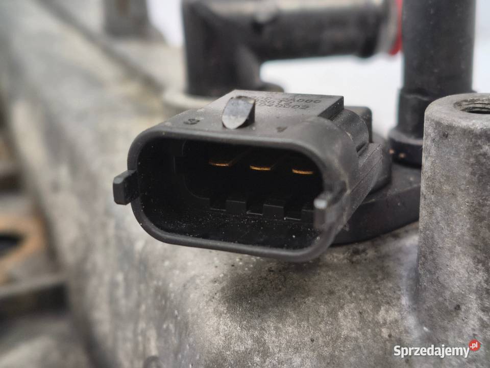 POKRYWA ZAWORÓW Hyundai i30 Kia Ceed 16 CRDi Chełm sprzedam