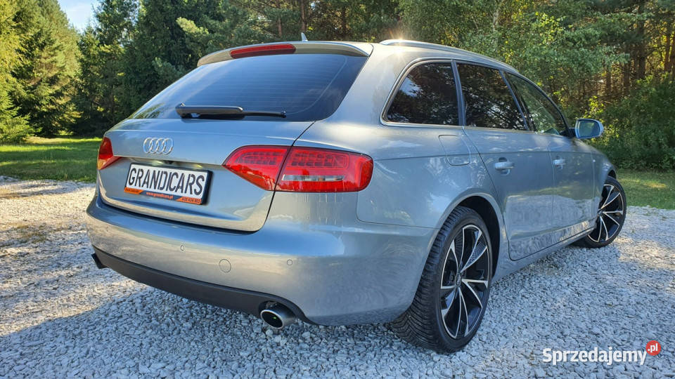 Audi A4 Avant 30 TDI 240 Quattro Stronic serwisowany w ASO Chmielnik
