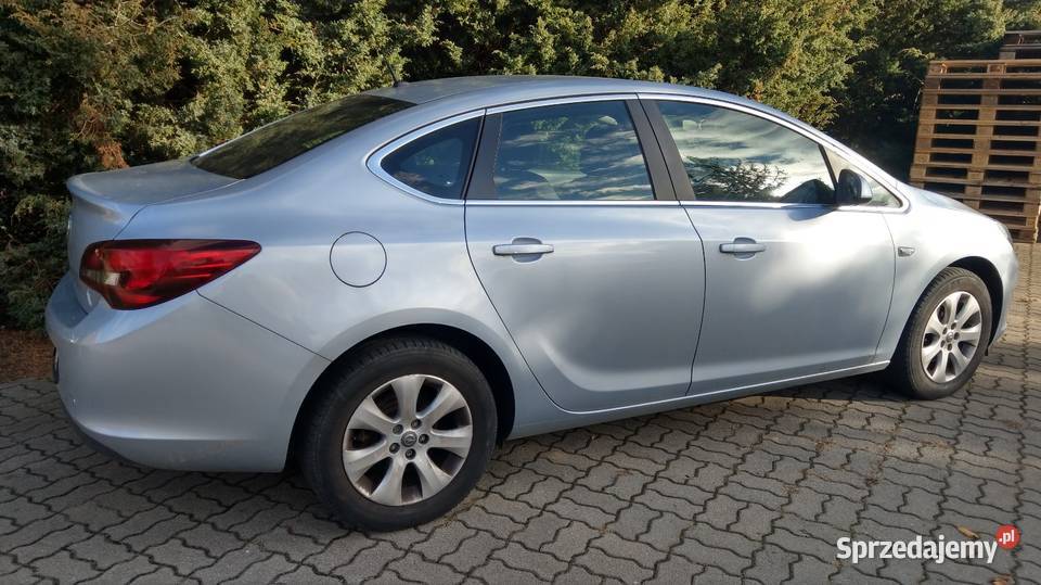 Opel Astra j 14T 2018 salon Polska 1 właściciel