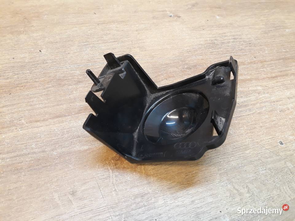 AUDI A4 B9 ZAŚLEPKA RADARU LEWA 8W0807819 Karoseria sprzedam