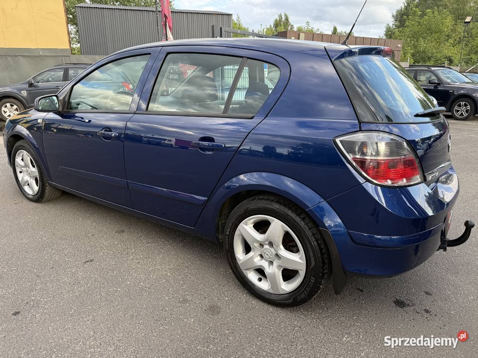 Opel Astra Benzyna 2007 Automat Klima Alufelgi wspomaganie kierownicy Astra