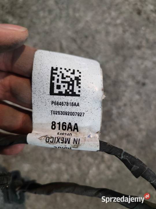 Instalacja bagażnika kamery cofania RAM 1500 Zielęcice