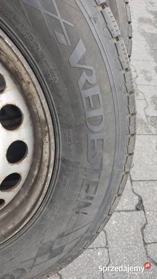 Felgi z oponami zimowymi firmy Vredestein Lublin