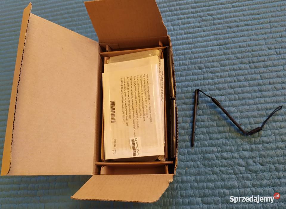 Komputer mobilny terminal z czytnikiem kodów 1D sprzedam