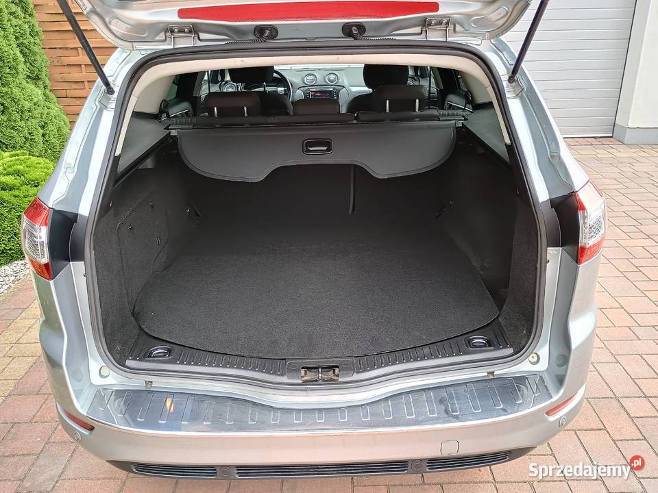 Ford Mondeo Mk4 LIFT TITANIUM 2013r 176000 16i Kombi Witkowo