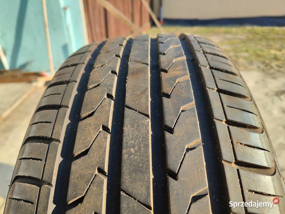 Komplet opon 4 sztuki AUSTONE 22555 R17 Hruszów